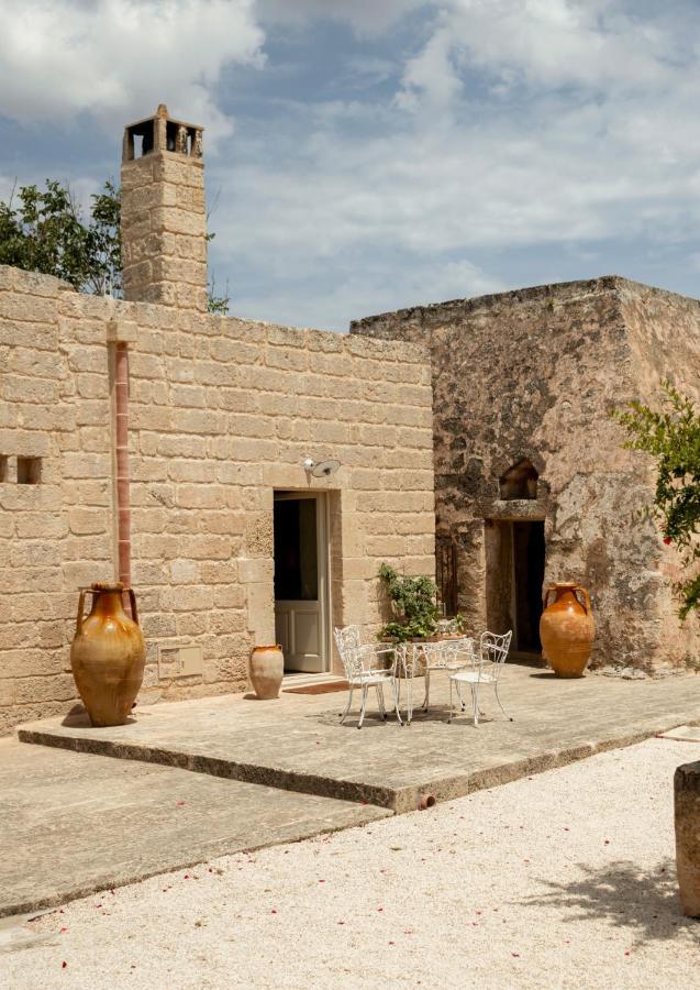 Masseria Del Gigante Carpignano Salentino Eksteriør billede